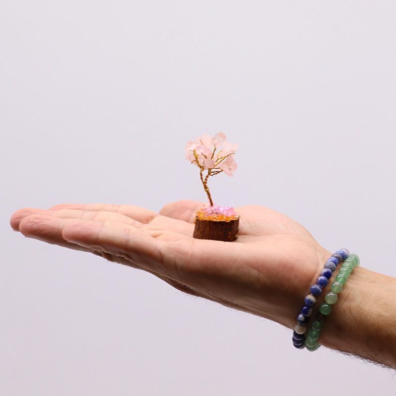 Mini-Edelsteinbaum auf Holz-Basis – Rosenquarz (15 Steine) - Image 4