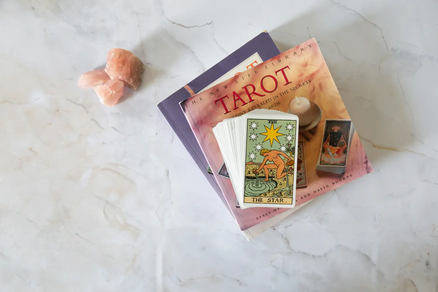 Tarot: Herkunft, Aufbau und Anwendung für Einsteiger